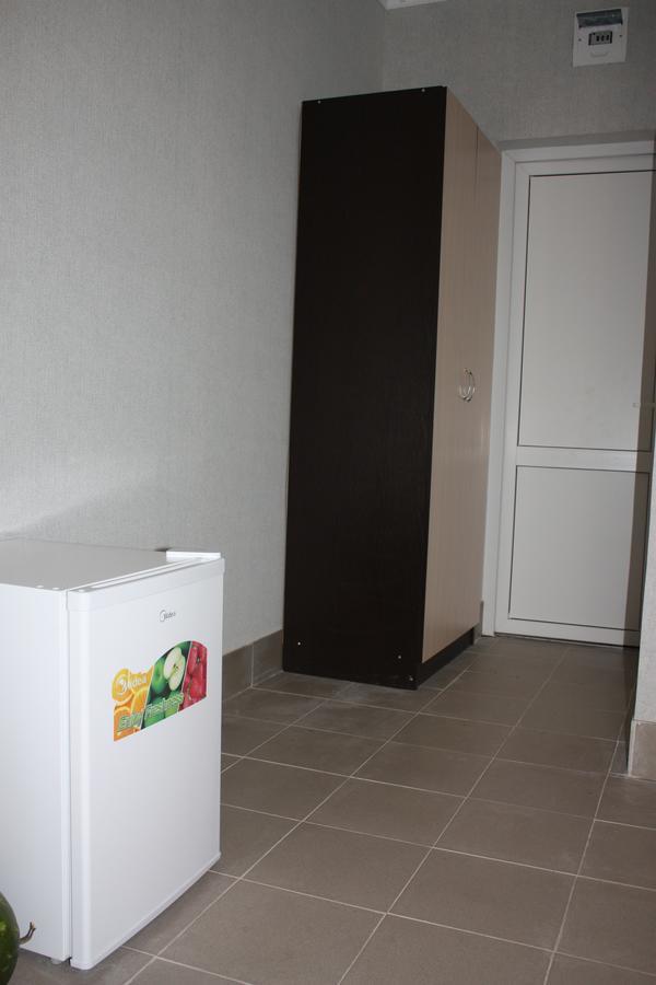 Viktoria Hotel Pizunda Ngoại thất bức ảnh