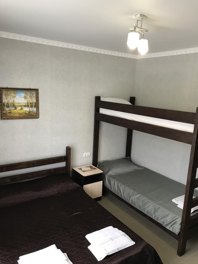 Viktoria Hotel Pizunda Ngoại thất bức ảnh